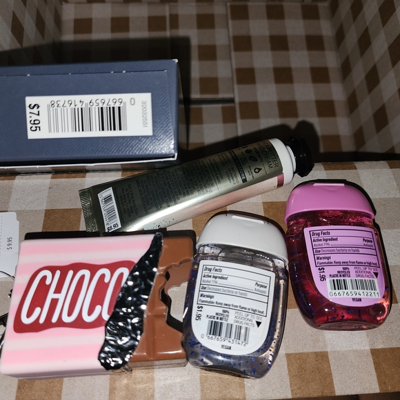 Bath & Body Works Bundle - Picture 3 of 3